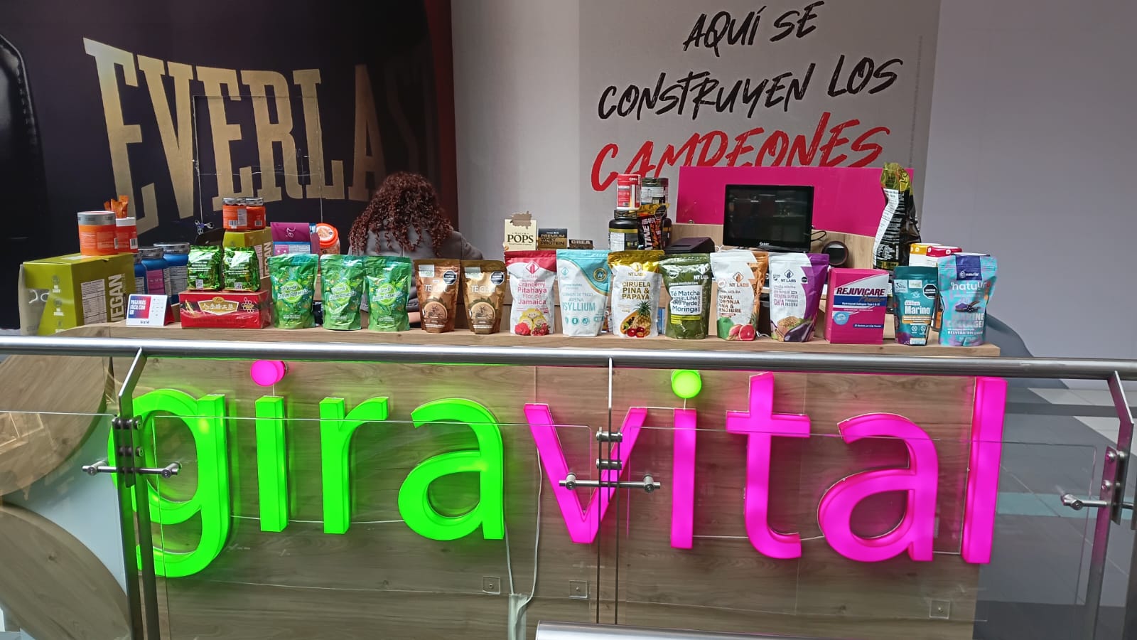Centro Comercial Mallplaza NQS Giravital